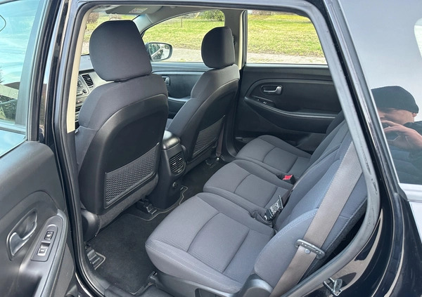 Kia Carens cena 36500 przebieg: 156110, rok produkcji 2014 z Malbork małe 407